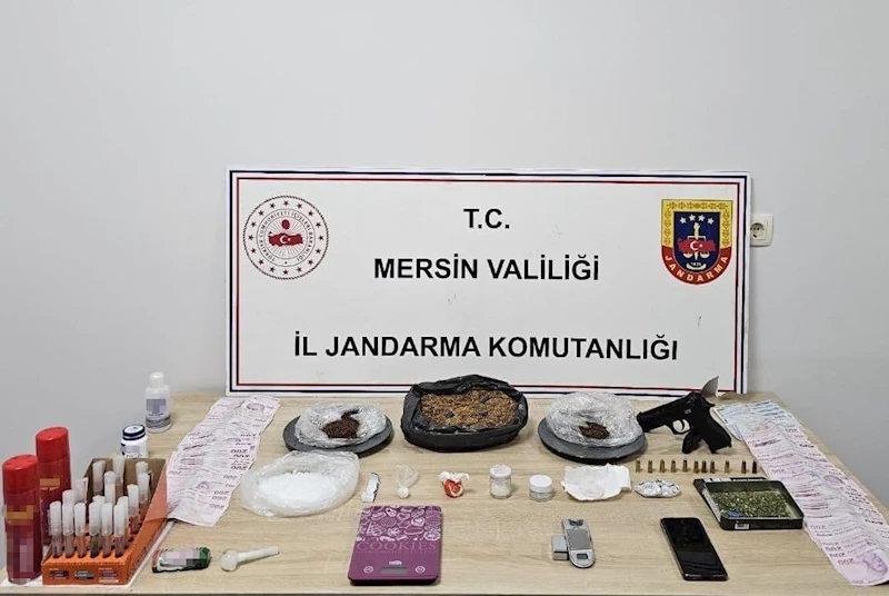 Mersin’de uyuşturucu operasyonu: 3 gözaltı
