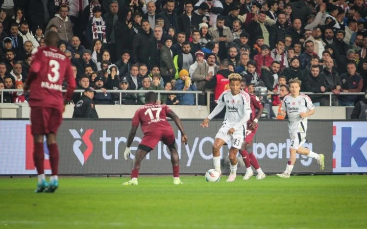 Trendyol Süper Lig: Hatayspor: 0 - Beşiktaş: 0 (Maç devam ediyor)
