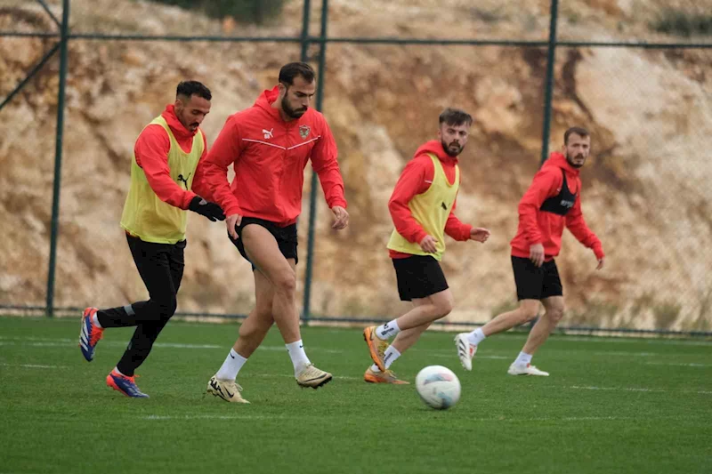 Atakaş Hatayspor, Adana Demirspor maçı hazırlıklarını sürdürdü
