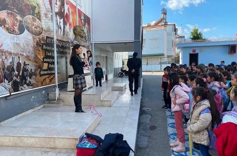 Öğrencilere ‘ağız ve diş sağlığı’ ile  ’ekran ve teknoloji bağımlılığı’ eğitimi verildi
