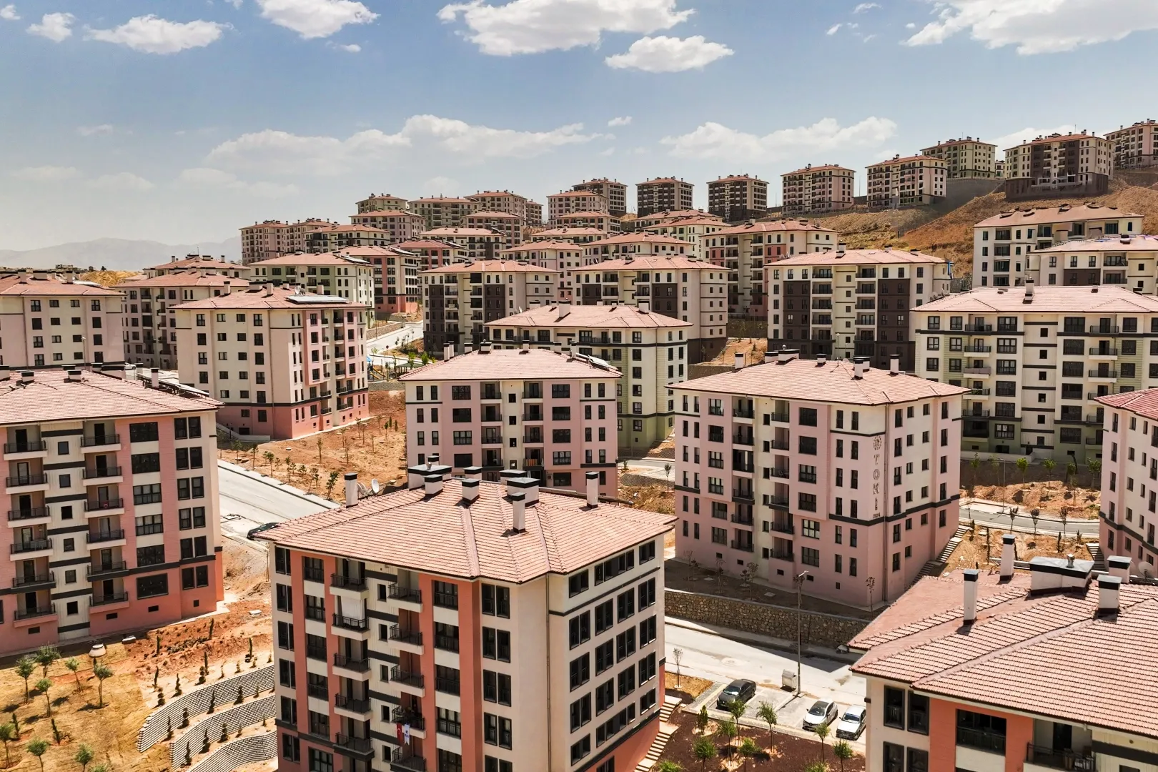 11 İlde Mutlu Sona Az Kaldı: Bakan Kurum Konutlarda Son Durumu Paylaştı