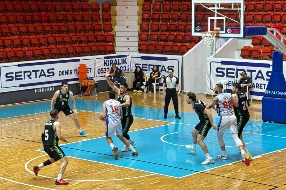 Sakarya Büyükşehir Adana