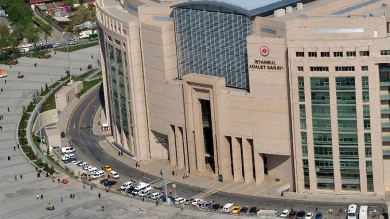 Futbolda Bahis Operasyonunda 37 Şüpheli Adliyeye Sevk Edildi