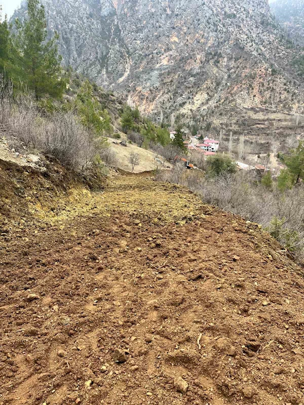 Yarım asırlık yol esareti dualarla son buldu
