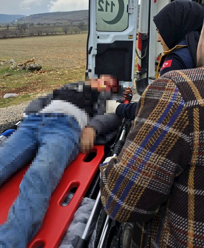 Kahramanmaraş’ta iki otomobil kafa kafaya çarpıştı: 3 ölü
