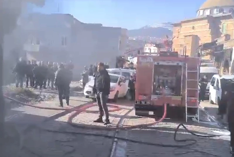 Kahramanmaraş’ta iş yerinde yangın
