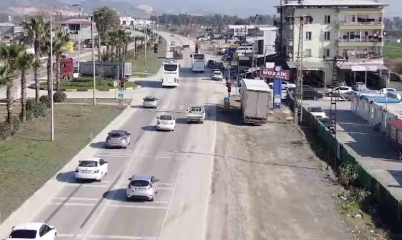 Hatay’da dron destekli trafik denetiminde 176 araç kontrol edildi
