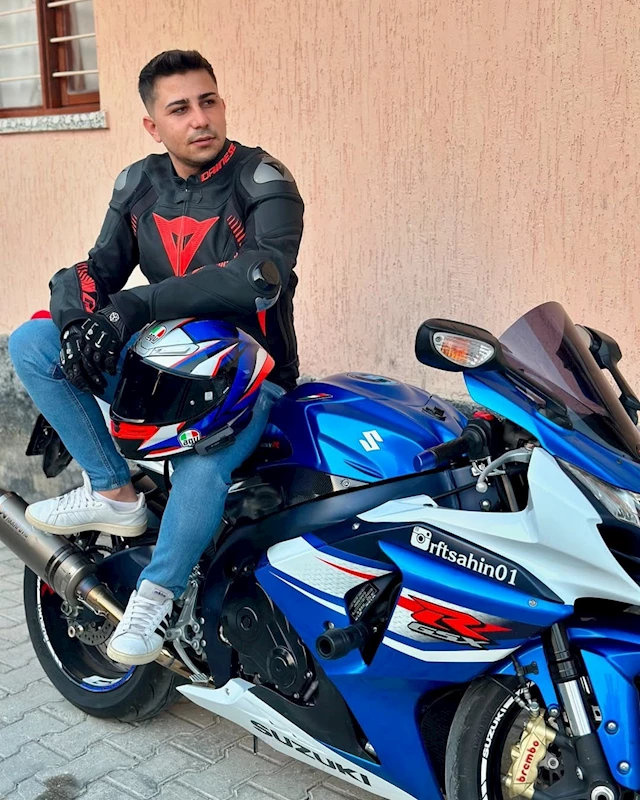 Osmaniye’de motosiklet kazasında ölen uzman çavuşun cenazesi toprağa verildi
