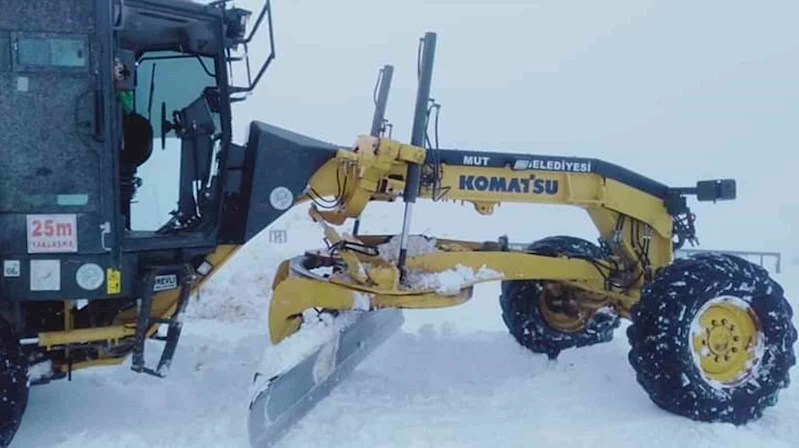 Mut Sertavul Geçidi’nde zincirsiz araçların geçişine izin verilmiyor
