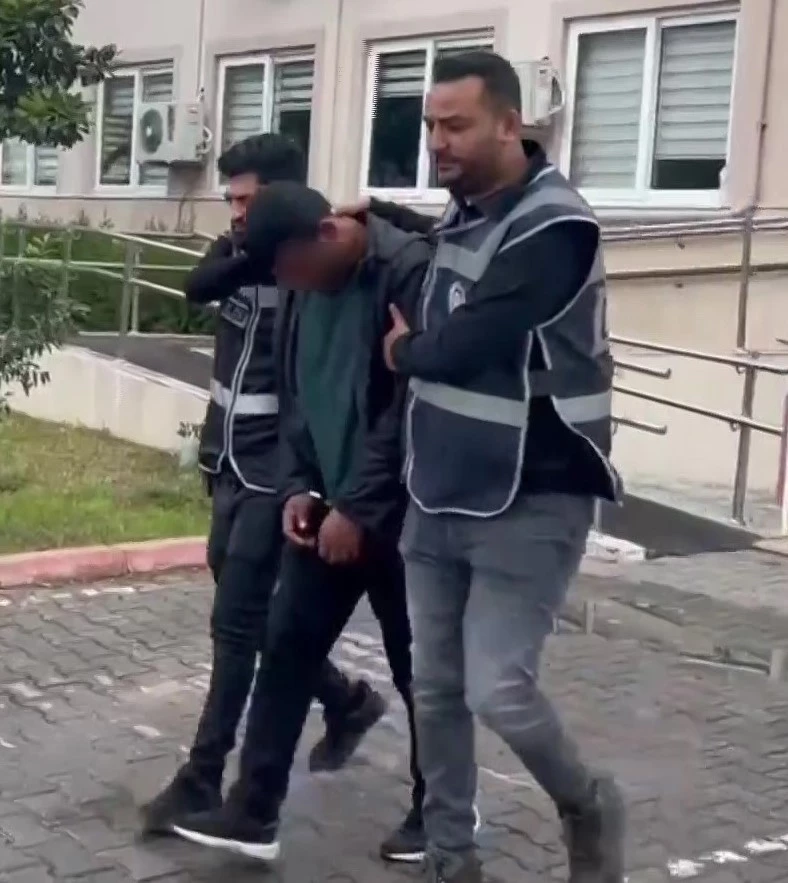 Silahlı yağma suçundan 21 yıl hapis cezasıyla aranan hükümlü yakalandı
