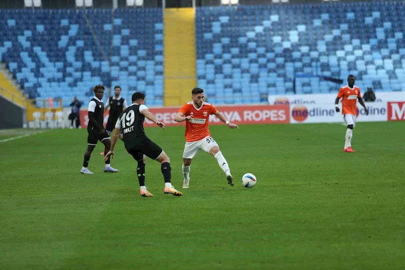 Trendyol 1.Lig: Adanaspor: 2 - Manisa FK: 1 (Maç sonucu)
