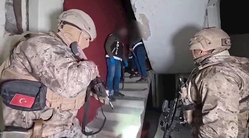 Uyuşturucu ticaretinden 7 kişi tutuklandı
