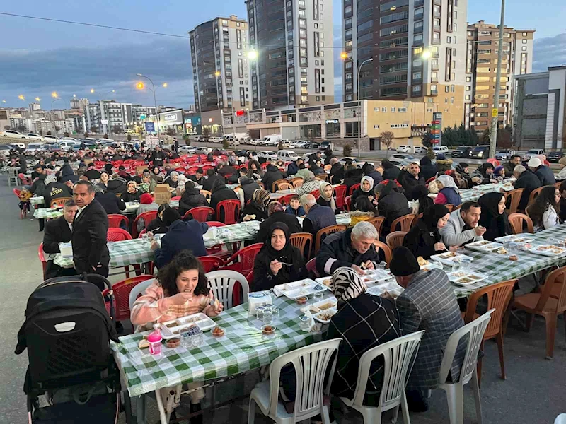 Yirmiikigün Mahallesi’nde 22’nci Ramazan’ın, 22’nci iftarı
