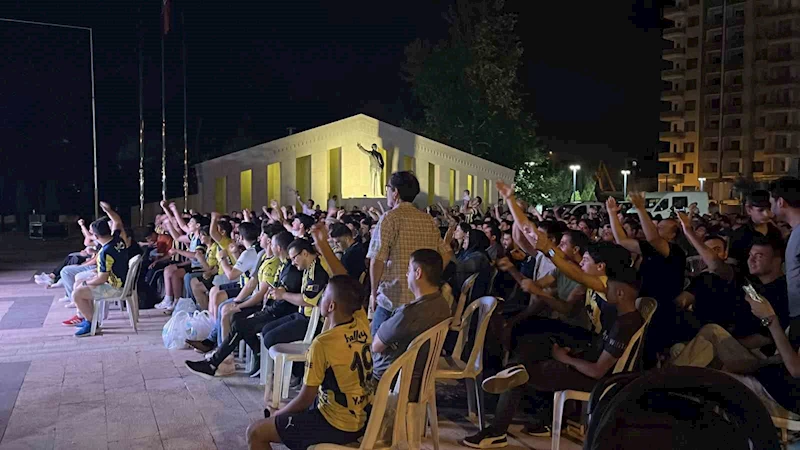Osmaniye’de, Fenerbahçe’nin şampiyonluğu coşkuyla kutlandı
