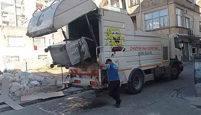 Akdeniz Belediyesinden temiz kent ve sağlıklı çevre için kesintisiz hizmet
