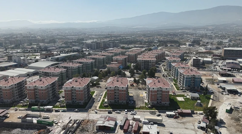 Asrın felaketinde bin 200 insana mezar olan 600 konutlarında hayat yeniden başladı
