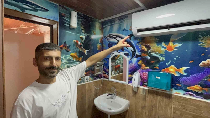 Kavurucu sıcağa karşı işletmesinin 2 buçuk metrekarelik tuvaletine klima taktırdı
