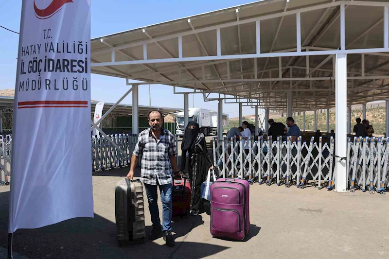 Ülkelerine dönen Suriyeliler’den Türk halkına teşekkür
