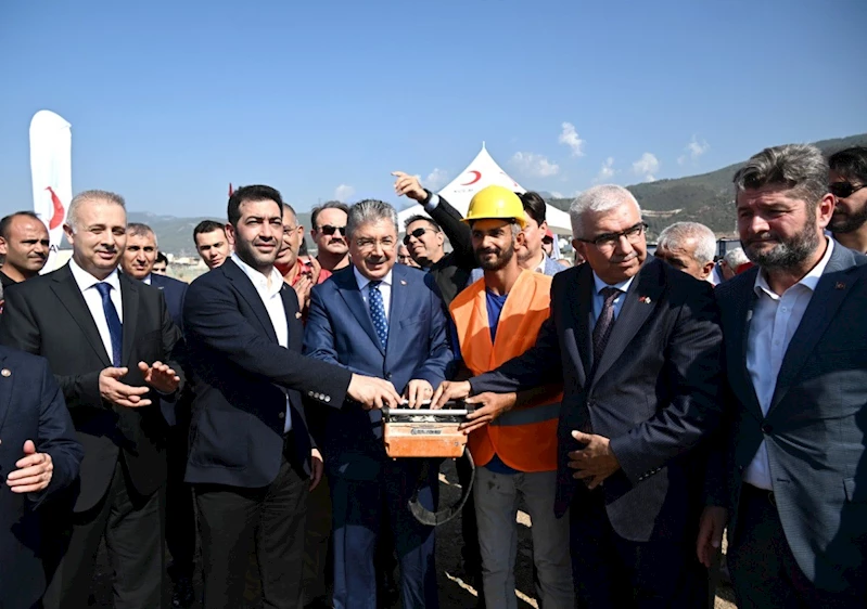 Osmaniye’de Türk Kızılay Aşevi’nin temeli atıldı
