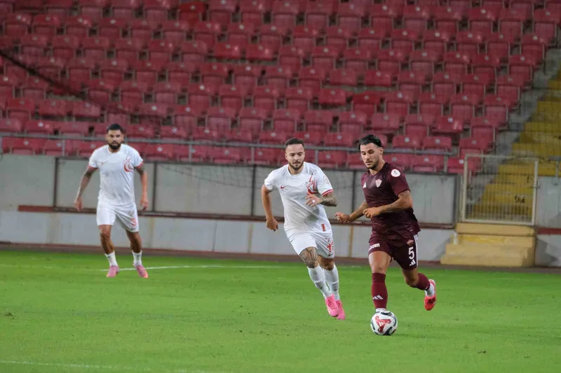 Trendyol 1. Lig:  Atakaş Hatayspor: 2 - Boluspor: 2
