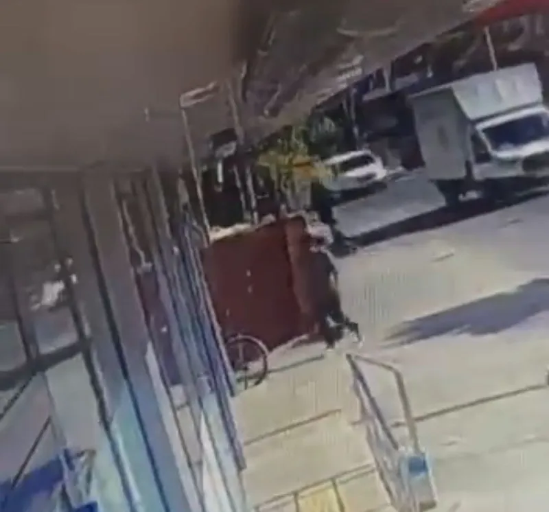 Alışverişe gitti bisikleti çalındı
