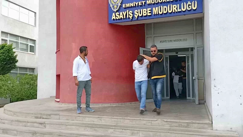 Adana’da hükümlülere şafak operasyonu: 5 kişi yakalandı
