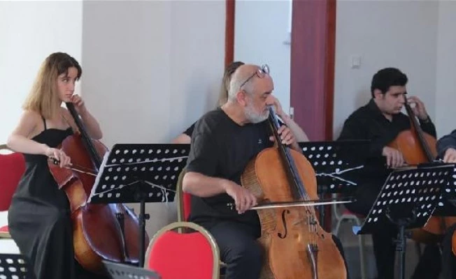 Trakya Üniversitesi, ünlü sanatçı Ümit İşgörür’ü ağırladı