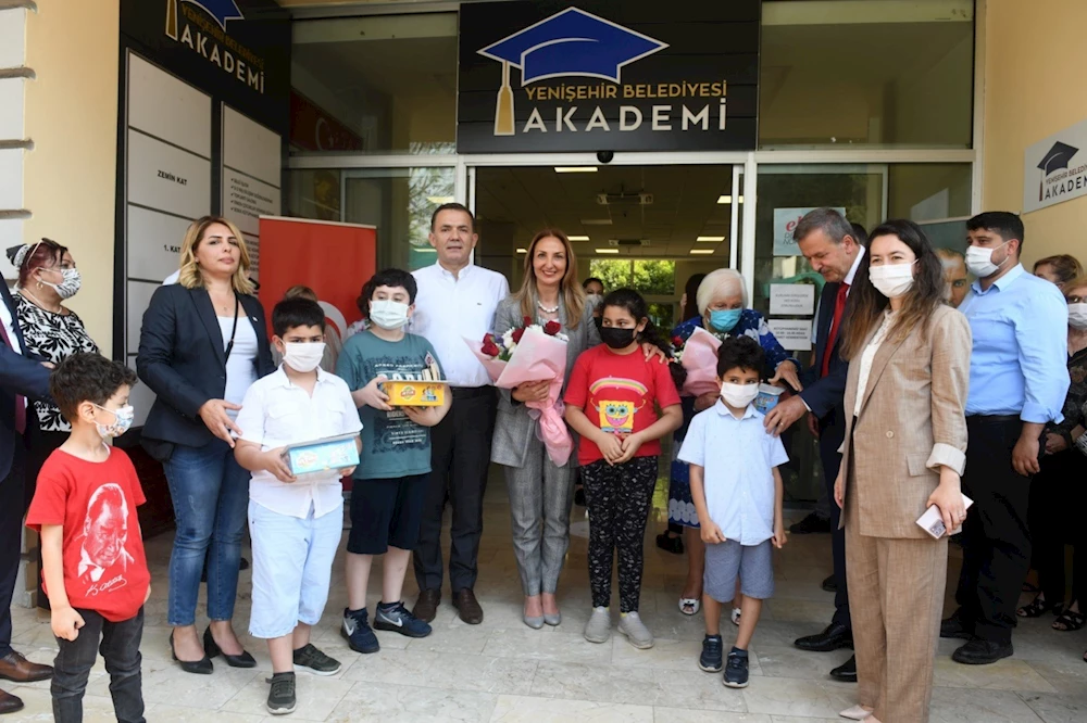 Ülkü Ongun Kütüphanesi Yenişehir